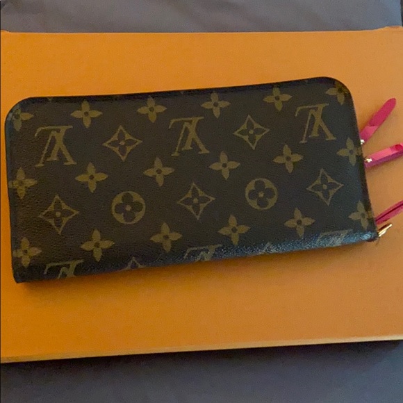 Louis Vuitton limited edition zippy wallet - Picture 14 of 16